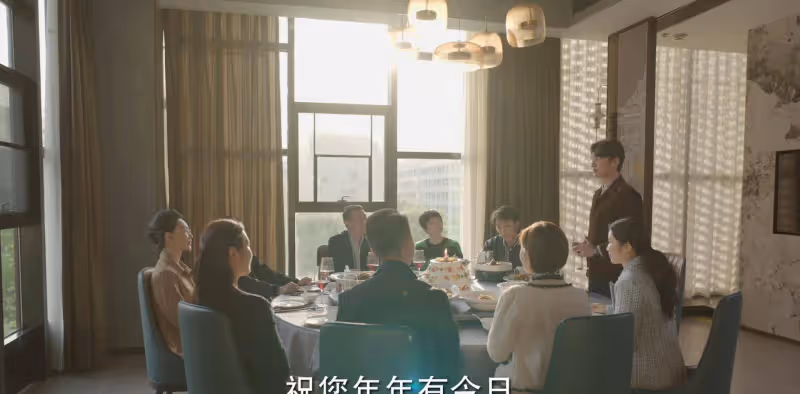《底線》唐小雲弒母案：母親的「眼淚」比兒子的瘋狂更讓人窒息