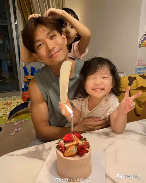 周志康生日太太同2個寶貝女慶祝!「仙氣女神」伍樂怡秘密返加拿大數月