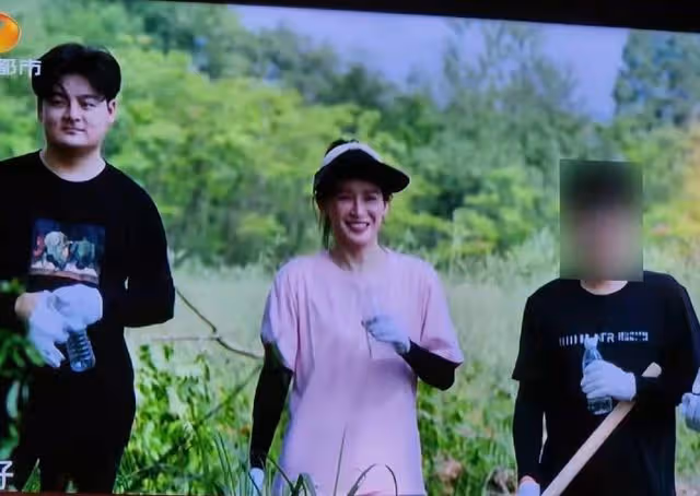 曝李維嘉出事被查，嚮往的生活鏡頭突遭湖南台打碼，已被官網除名