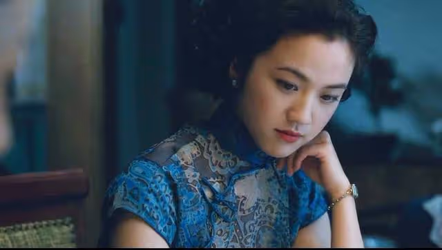靠《色戒》出圈,嫁韓國導演,43歲的湯唯獲韓國春史獎最佳女主角