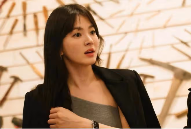 國民女神，曾為愛情放棄了事業，如今41歲狀態超好，氣質很出眾