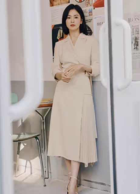 國民女神,曾為愛情放棄了事業,如今41歲狀態超好,氣質很出眾