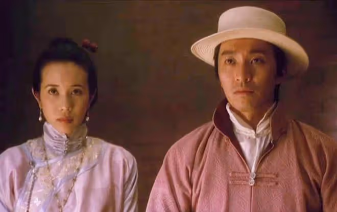 莫文蔚疑似移居國外!曬合影慶結婚11周年,被洋老公緊摟太甜蜜