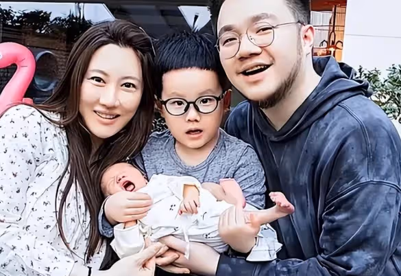 搞定婆婆宋丹丹嫁小7歲的巴圖 這個女人不一般