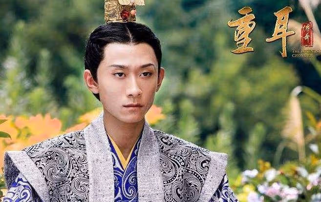 這些現代裝男神，一旦換上古裝，為何都會被群嘲顏值下降？