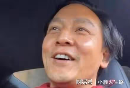 48歲吳彥祖近照曝光，皮膚鬆弛黝黑老氣，和普通人沒區別