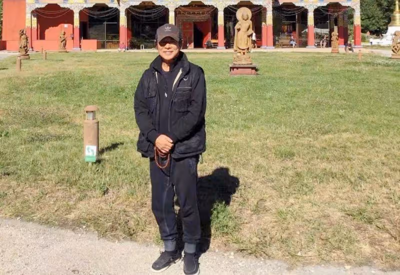 59歲李連杰公開無遮擋正面照!鬍子花白,網友:我們的男神也老了