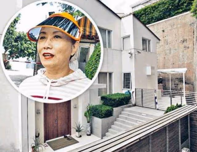 參觀汪明荃香港的家，房子四周毫無遮擋，屋內每個位置能看到海景