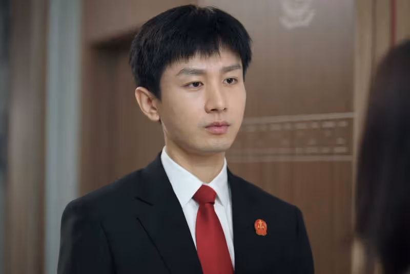 底線：周以安被盯上，喬大壯跟著威脅，周以安要辭職離場？最近的