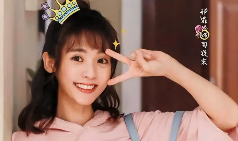 國慶出生的女演員，6歲練雜技13歲入伍，邢菲成了娛樂圈的「清流」