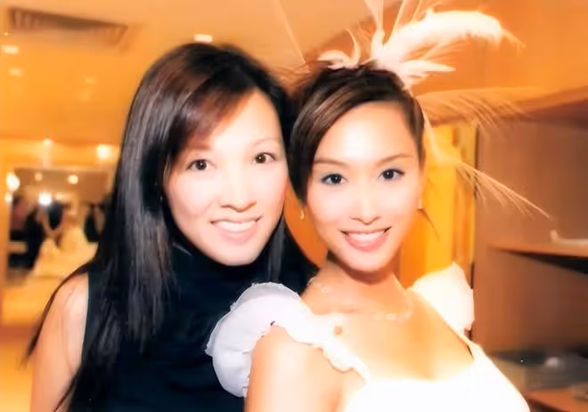 TVB女星吳詠虹近況！息影后轉行當形象指導，成單親媽媽獨自帶娃