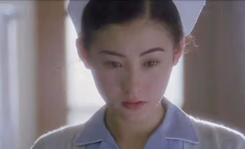 女星的18歲！趙雅芝端莊大氣，張柏芝青澀稚嫩，蔡少芬驚為天人