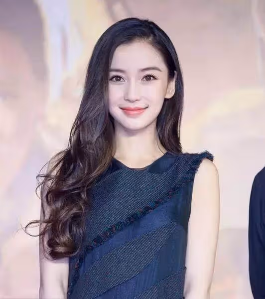 女星的18歲！趙雅芝端莊大氣，張柏芝青澀稚嫩，蔡少芬驚為天人