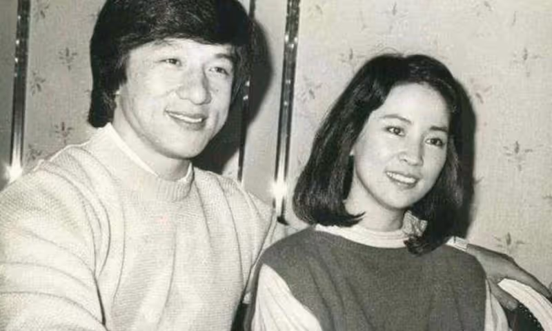 成龍的一兒一女,房祖名和吳卓林,人生狀況有何不同?