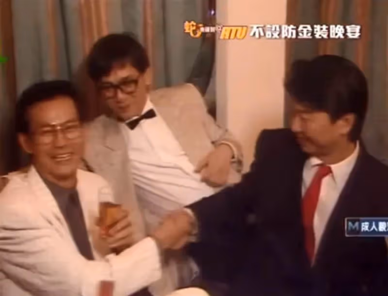 鄭少秋被三大才子逮住追問第三次婚姻，黃霑開口即為肥肥打抱不平
