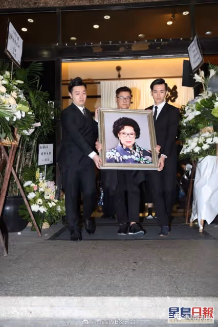 《溏心風暴》老戲骨各散東西!3人逝世1人中風病重2人息影兼離巢