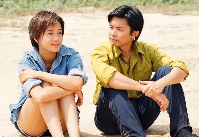 鄭子誠慶祝結婚19周年!送戒指寫心意卡很浪漫,演員妻子氣質出眾