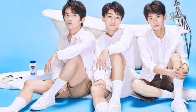 中國四大男團：第一個男團年齡最小，第三個出道兩年才走紅