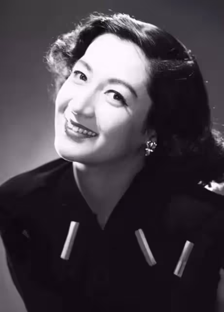 原節子:日本女演員,被送給麥克阿瑟當情人,終身未婚,活了95歲