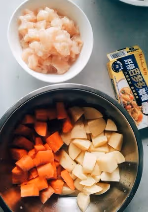 下飯的咖喱雞肉土豆