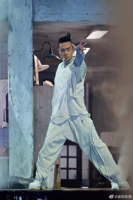 《披荊斬棘》結婚大合照最出位的居然是他!連應采兒都忍不住吐槽