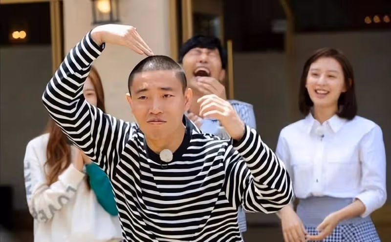 前RM成員KangGary回歸韓總!新節目《ARTISTAK遊戲》生存官宣