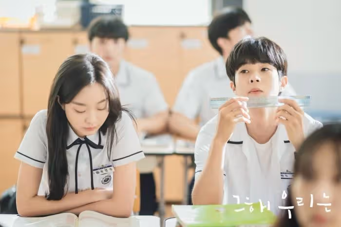 2022年Netflix韓劇TOP 10:冠軍作品第二季要來了~《社內相親》《非常律師禹英禑》委居亞季