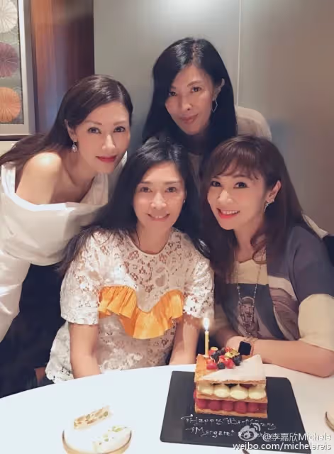 成功逼走原配!李嘉欣姊「當小三苦熬5年」40歲再嫁富豪 躋身貴婦圈網酸「姊妹倆心機深沉」