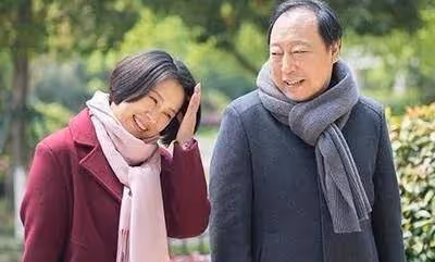從《都挺好》看:父母老了,誰先死對家庭好?