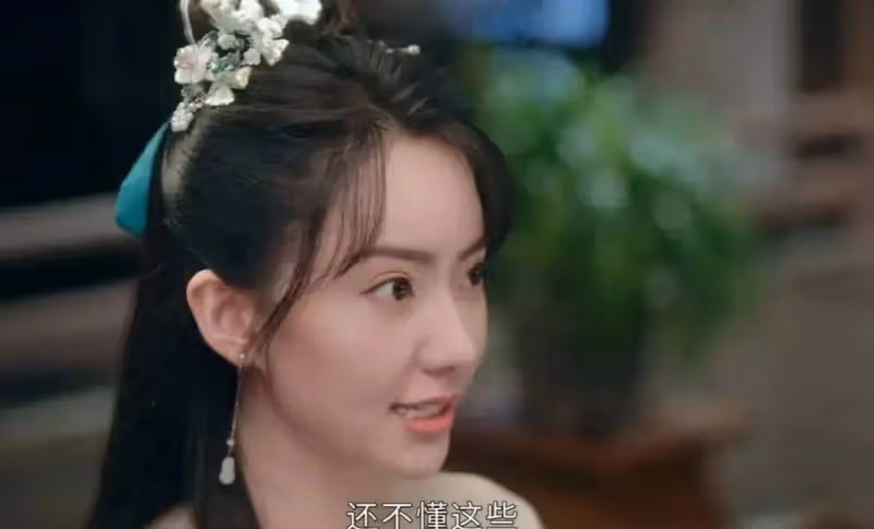 滿臉玻尿酸，笑比哭更難看，這10顆滿臉的星星，一個都說不出口