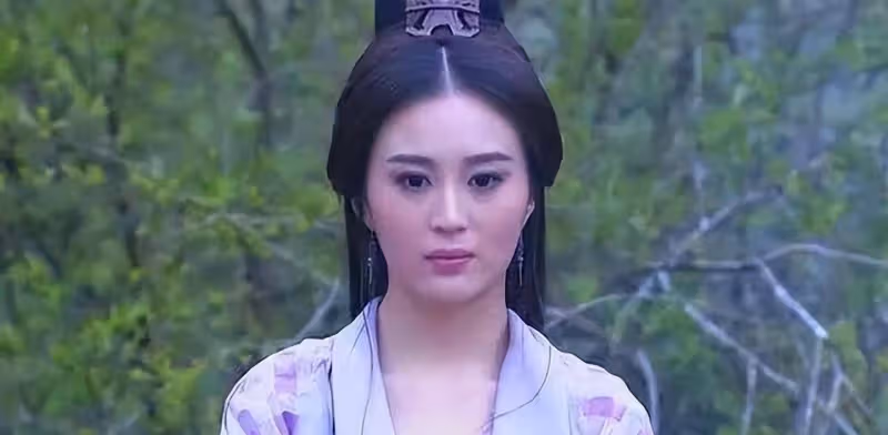 滿臉玻尿酸,笑比哭更難看,這10顆滿臉的星星,一個都說不出口