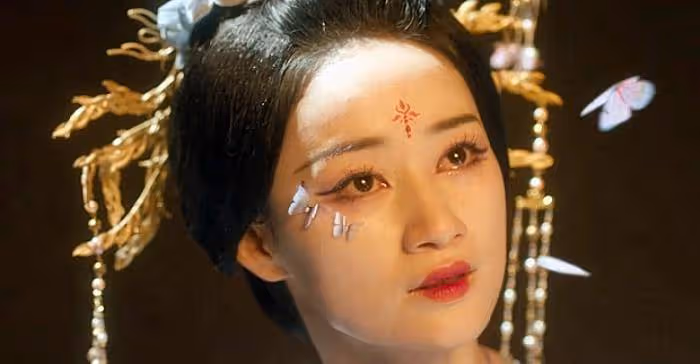 滄瀾絕：赤帝女是什麼時候愛上容昊的？你是什??麼時候愛上他的？
