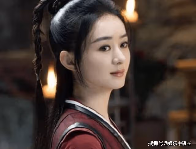 她本是趙麗穎替身,在她懷孕期間不斷接戲,如今成新一代小花