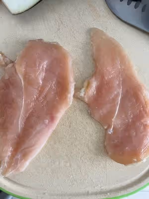 減脂可吃～鮮嫩多汁煎雞排🍗