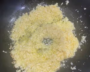 可以秒一切的奶香蒜泥龍蝦尾