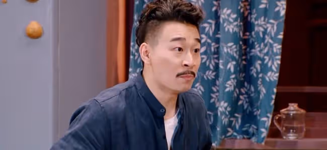 今年最傻叉的事是什麼？對，是為喜劇節目吵架