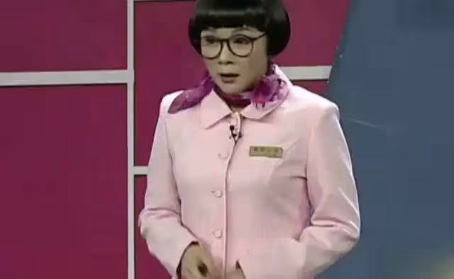 今年最傻叉的事是什麼？對，是為喜劇節目吵架