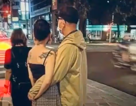 大S天生公主撒嬌命?具俊曄抱她上廁所,小S笑說:姐夫要先買護腰