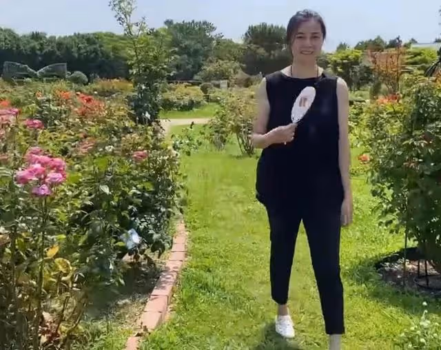 知名港星時隔3年開個唱!首回應妻子移民日本:暫時沒這方面計劃