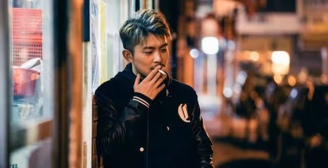 轉行做地產!綠葉演員為TVB服務12年自認看不到未來,月薪僅得8千