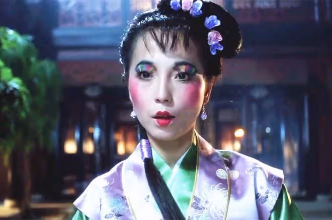 苑瓊丹約黃一山吃飯,鮑魚海參太肥美,59歲在內地開100家餐廳