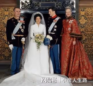 文雅麗很委屈：跟前夫離婚17年，她的兩個兒子被剝奪王子稱號