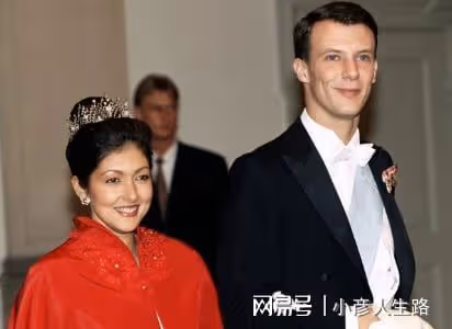 文雅麗很委屈：跟前夫離婚17年，她的兩個兒子被剝奪王子稱號