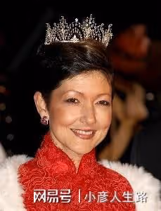文雅麗很委屈：跟前夫離婚17年，她的兩個兒子被剝奪王子稱號