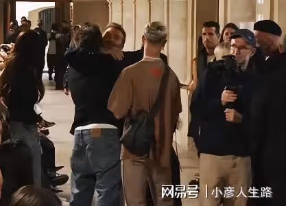 被傳婆媳不和後，貝嫂維多利亞首曬與兒媳同框照，一家人其樂融融