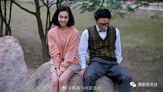 朱茵舊同學爆全班男生都被她吸引！未畢業已獲TVB監製選中