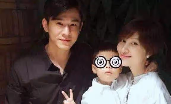 王麗坤和他同居八年,最好的青春都給了他,他居然和別人閃婚生子