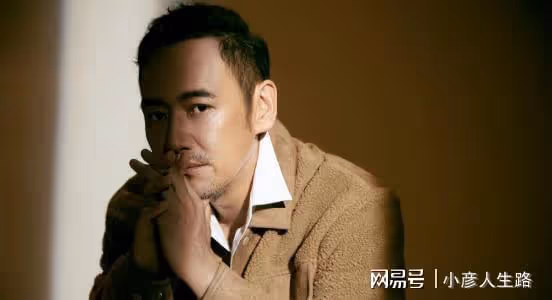 四個兒子帥不過一個爹，又帥又有演技的張壘為何一直不溫不火？