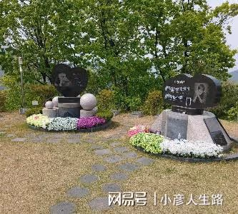 韓國女星崔真實去世14周年，子女分別到墓地祭奠，兄妹疑似反目