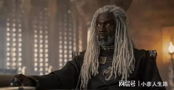 一口氣看5集,以為顏值撲街實際越播越火,《龍之家族》真的頂